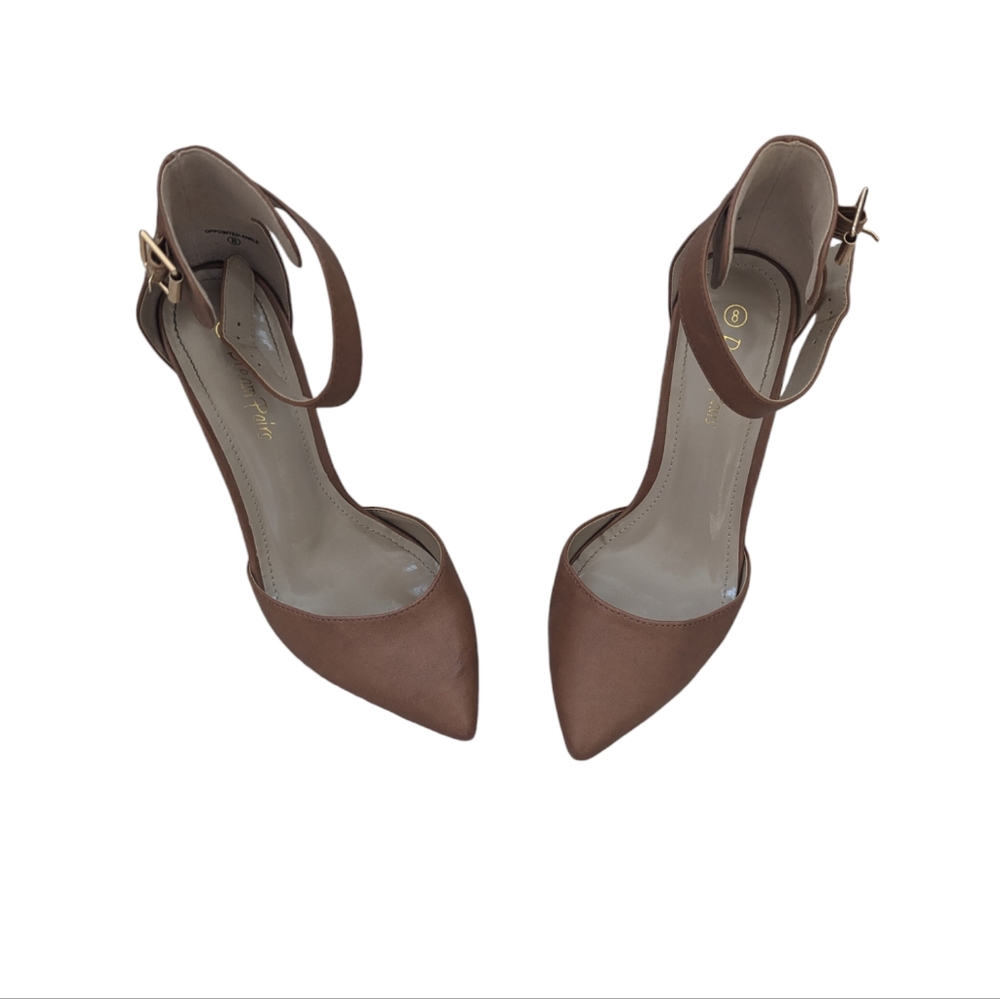Dream pairs size 8 tan high heels